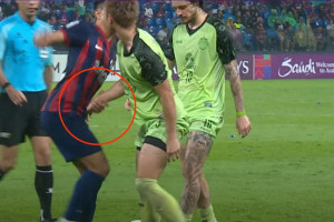 hau-ve-thai-lan-bi-tang-an-phat-vi-cau-cho-hiem-cua-doi-phuong