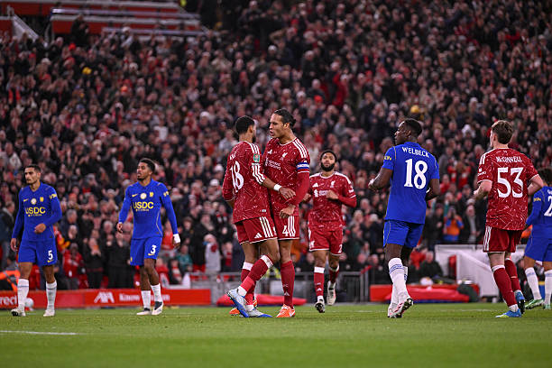 Chelsea bị loại sau màn luân lưu căng thẳng