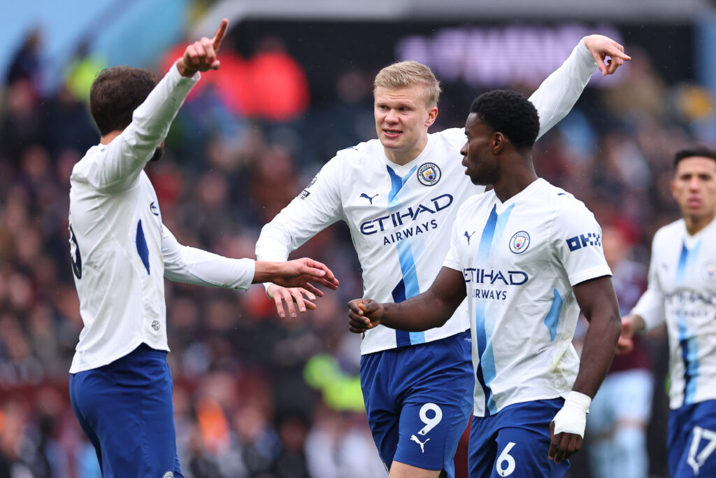 Man City phải chật vật vào tứ kết sau loạt luân lưu trước Brighton