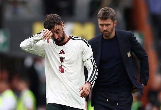 Bruno được cho là không muốn xin lỗi HLV trưởng Michael Carrick sau những phát biểu nhắm thẳng vào ông