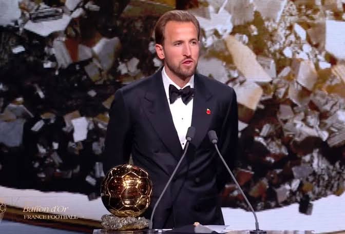 Sau một mùa giải bùng nổ Harry Kane đã giành quả bóng vàng