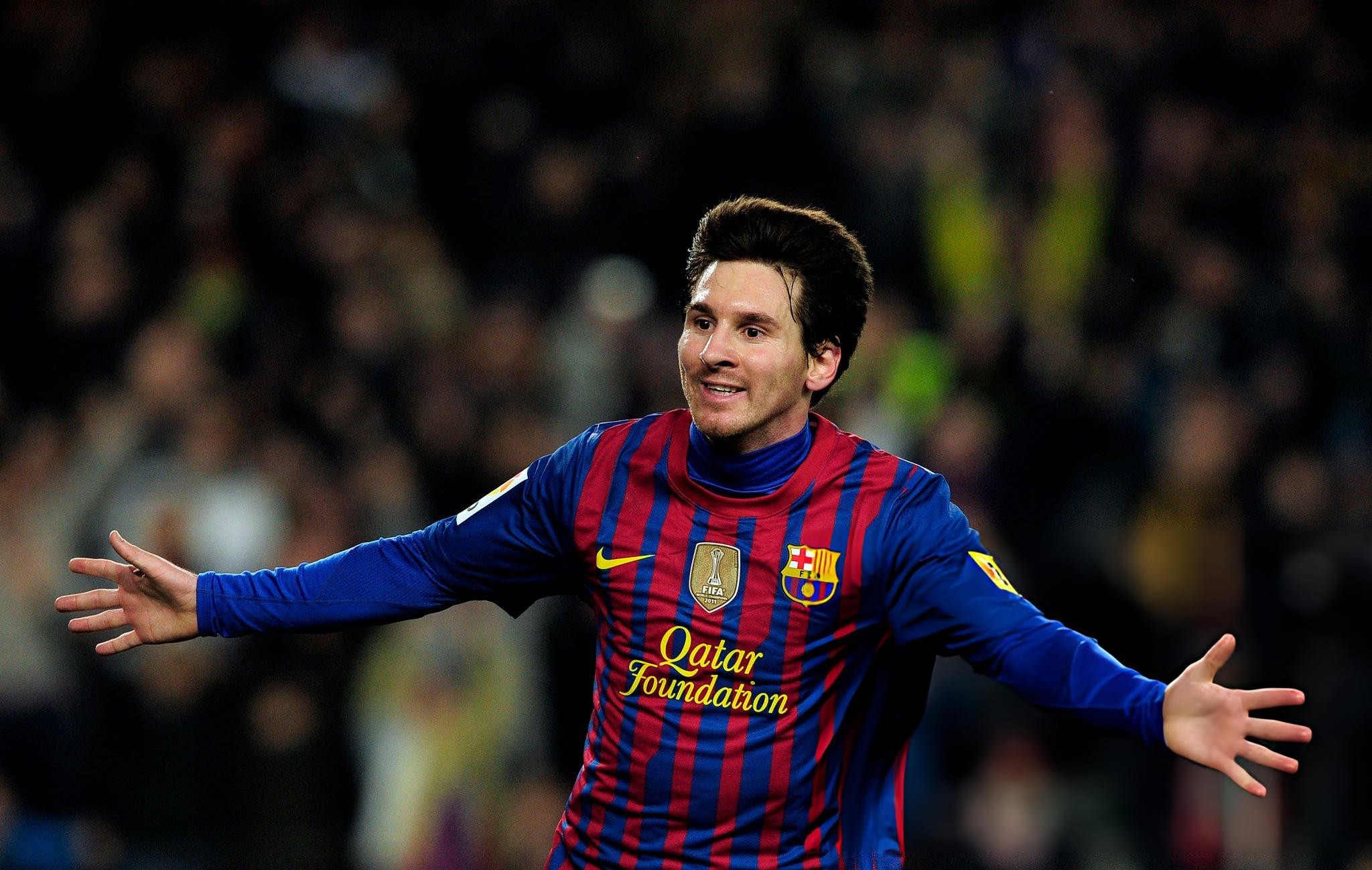Messi năm 2012 cũng thật phi thường nhưng chưa đủ để vượt qua Cr7